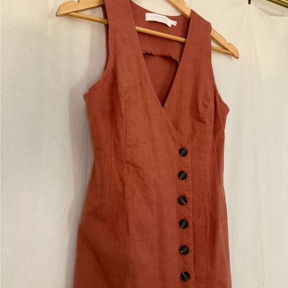 Astr Midi Wrap Dress - Picture 2 of 6